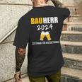 Bauherr 2024 Hausbau Neubau Baustelle Topping-Out T-Shirt mit Rückendruck Geschenke für Ihn