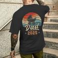 Dad 2025 Baby Ankündigung Frischgebackener Papa T-Shirt mit Rückendruck Geschenke für Ihn