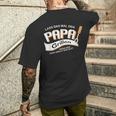 Lass Das Mal Den Papa Grillen Top Für Denatertag T-Shirt mit Rückendruck Geschenke für Ihn