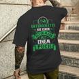 Underestimate Sie Niemals Einen Old Mann Mit Einem Puch Moped Underestimate T-Shirt mit Rückendruck Geschenke für Ihn