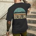 Vintage 80S Retro Berlin Souvenir Skyline Berlin T-Shirt mit Rückendruck Geschenke für Ihn