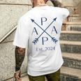 Papa Est 2024 Papa Est 2024 T-Shirt mit Rückendruck Geschenke für Ihn