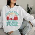 Just A Girl Who Loves Pugs Retro Vintage Style Women Women Sweatshirt Gifts for Her