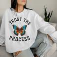 Trust The Process X Butterflyertraue Auf Prozess Backprint Sweatshirt Frauen Geschenke für Sie