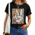 Hippie Peace Hand Sign Groovy Flower 60S 70S Retro Women T-shirt