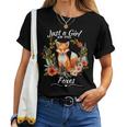 Just A Girl Who Loves Foxes For Girls Who Love Animals Women T-shirt
