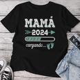 Mamá 2024 Cargando Embarazo Regalo Futura Mama Futura Madre Camiseta de mujer Regalos divertidos