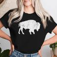 Distressed Buffalo Retro Bison Animal Lover Dad Women T-shirt Gifts for Her