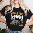 Loving Mom 2024 My Mom Is A Proud 2024 College Graduate Women T-shirt Gifts for Her