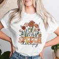 Retro Speech Therapy Flower Speech Therapist Pathologist Women T-shirt Gifts for Her