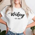 Wife Est 2024 Just Married Honeymoon Husband Wedding Couple Women T-shirt Gifts for Her