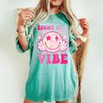 Eight Is A Vibe 8Th Birthday Groovy 8 Years Old Smile Face Women's Oversized Comfort T-shirt Chalky Mint