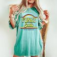 Funky Souls Are The Happiest Ones 70S Groovy Vintage Women's Oversized Comfort T-shirt Chalky Mint