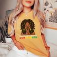 Junenth Remembering Ancestors Locd African Girls Women's Oversized Comfort T-shirt Mustard