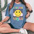 Girls 3Rd Grade Vibes Smile Face Back To School Third Grade Women's Oversized Comfort T-shirt Blue Jean