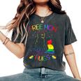 Free Mom Hugs Lgbt Pride Mama Cat Rainbow Cute Women's Oversized Comfort T-Shirt Pepper