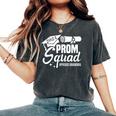 Prom Squad 2024 Proud Grandma Graduate Prom Class Of 2024 Women's Oversized Comfort T-Shirt Pepper