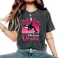 Vintage Orca Fish Lover Just A Girl Who Loves Orcas Women's Oversized Comfort T-Shirt Pepper