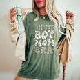 In My Boy Mom Era With Checkered Pattern Groovy Mom Of Boys Women's Oversized Comfort T-Shirt Moss