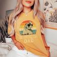 Vintage Chicken Dad Chicken Lovers Daddy Father's Day Women's Oversized Comfort T-Shirt Mustard