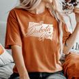 South Dakota Girl Vintage Distressed State Outline Women's Women's Oversized Comfort T-Shirt Yam