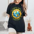 Earth Day Everyday Sunflower Environment Recycle Earth Day Women's Oversized Comfort T-Shirt Black
