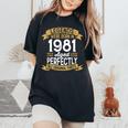 Vintage 1981 Birthday Legends Were Born In 1981 Women's Oversized Comfort T-Shirt Black