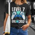 7 Year Old Gamer Gaming 7Th Birthday Level 7 Unlocked T-Shirt Gifts for Her