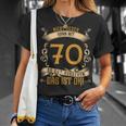 70 Geburtstag Nicht Jeder Kann Mit 70 So Gut Aussehen 1952 T-Shirt Geschenke für Sie