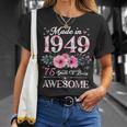 75 Year Old Made In 1949 Floral 75Th Birthday Women T-Shirt Gifts for Her