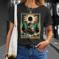 Bigfoot Total Solar Eclipse 2024 Vermont Sasquatch Vintage T-Shirt Gifts for Her