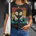 Retro 80'S Style Vintage Ufo Lover Alien Space T-Shirt Gifts for Her