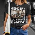 Gendern Ist Wenn Der Sachse Mit Dem Boot Umkippt Sächsisch T-Shirt Geschenke für Sie