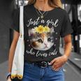 Just A Girl Who Loves Cats Cute Calico Cat Lover T-Shirt Gifts for Her