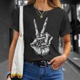 Minimalists Retro Vintage Skeleton Peace Sign Skull T-Shirt Gifts for Her