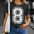 Numerada Con Número 8 De Regalo De Cumpleaños Camiseta unisex Regalos para ella