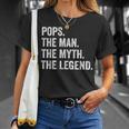 Pops Grandpa Dad Birthday Father's Day Men T-Shirt Gifts for Her