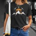Retro Mountain Ice Climbing Bouldering T-Shirt Gifts for Her