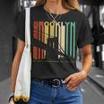 Retro New York Brooklyn Bridge Vintage City Skyline Nyc Ny T-Shirt Gifts for Her