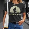 Skunk Ape Bigfoot Moon Silhouette Retro Believe T-Shirt Gifts for Her
