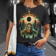 Total Solar Eclipse 2024 Vintage Bigfoot Sasquatch T-Shirt Gifts for Her