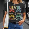 Vintage 1Er Aniversario De Boda Divertido Nivel 1 Completo Camiseta unisex Regalos para ella