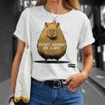 Capibara No Te Preocupes Sé Capibara Divertido Lindo Sé Feliz Capibara Camiseta unisex Regalos para ella