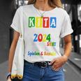 Children's Kita Abgängerin 2024 Kita Geschafft 2024 Kita Graduate 2024 T-Shirt Geschenke für Sie