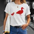 Mama Duck 1 Duckling Animal Family R T-Shirt Gifts for Her