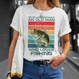 Never Underestimate A Old Man Who Loves Fishing Bass Vintage T-Shirt Gifts for Her