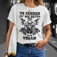 V8 Fahren Ist Wie Reiten Nuregan Achtzylinder Slogan T-Shirt Geschenke für Sie