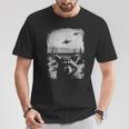 Raccoon-Graphik T-Shirt Schwarz-Weiß, Natur-& Flugzeugdesign Lustige Geschenke
