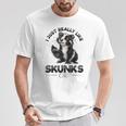 Lustiges Stinktier I Just Really Like Skunks Ok T-Shirt Lustige Geschenke