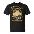 Damen Being Grandpa Is An Honor Being Papa Is Priceless Best Dad Mit-Ausschnitt T-Shirt